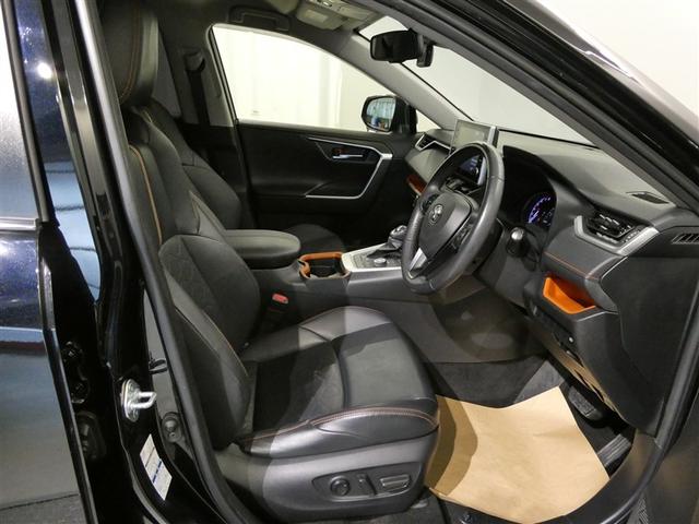 ＲＡＶ４ アドベンチャー　衝突被害軽減システム　バックカメラ　ＥＴＣ　ミュージックプレイヤー接続可　電動シート　オートクルーズコントロール　ＬＥＤヘッドランプ　スマートキー　キーレス　４ＷＤ　ワンオーナー（14枚目）