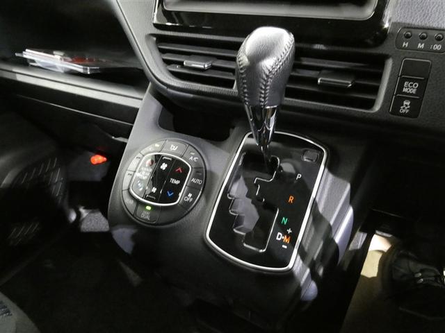 �����g���X�C�b�`���V���v���Ɏ肪�͂��A���G�Ȍv��ނ����Ȃ�����Ɏ�f�����Ƃ�����܂���@�X�e�A�����O��V�t�g�m�u�Ȃǂ��L���C�Ɏd�グ�Ă���܂�