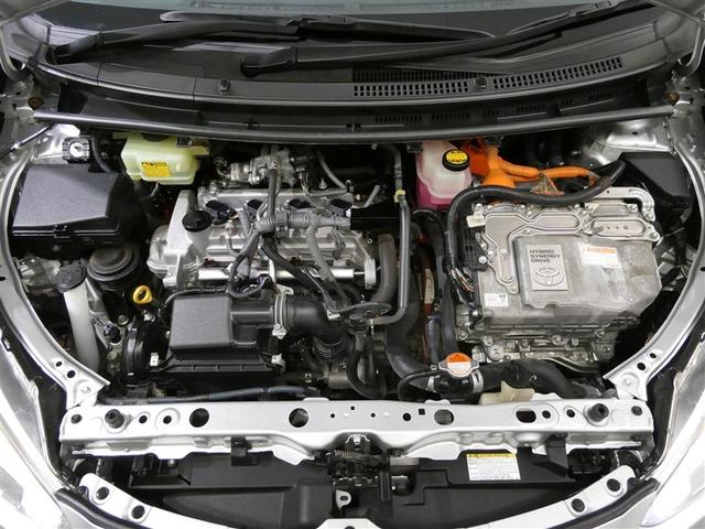 アクア Ｓ　メモリーナビ　フルセグ　バックカメラ　ＥＴＣ　ＣＤ　ミュージックプレイヤー接続可　ＤＶＤ再生　スマートキー　キーレス　ハイブリッド　ワンオーナー（7枚目）