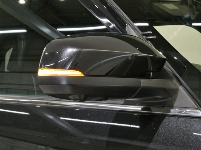 ノア ハイブリッドＳ－Ｚ　衝突被害軽減システム　メモリーナビ　フルセグ　バックカメラ　ＥＴＣ　ＣＤ　ミュージックプレイヤー接続可　ＤＶＤ再生　オートクルーズコントロール　ＬＥＤヘッドランプ　両側電動スライド　乗車定員７人（28枚目）