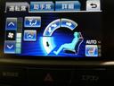 ロイヤルサルーン　ＨＤＤナビ　フルセグ　バックカメラ　ＥＴＣ　ＣＤ　ミュージックプレイヤー接続可　ＤＶＤ再生　電動シート　オートクルーズコントロール　ＨＩＤヘッドライト　スマートキー　キーレス　ハイブリッド（23枚目）