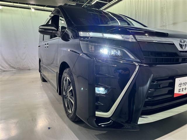 ヴォクシー ZS 煌III 衝突被害軽減システム メモリーナビ フルセグ バックカメラ ETC ドラレコ CD DVD再生 オートクルーズコントロール LEDヘッドランプ 両側電動スライド 乗車定員7人 3列シート スマートキー(7枚目)