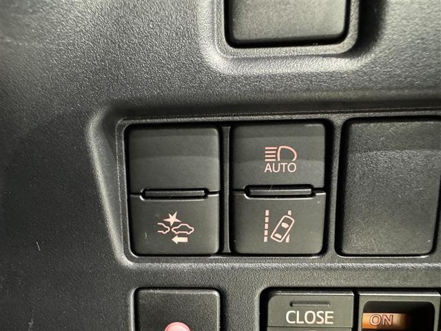 ヴォクシー ZS 煌III 衝突被害軽減システム メモリーナビ フルセグ バックカメラ ETC ドラレコ CD DVD再生 オートクルーズコントロール LEDヘッドランプ 両側電動スライド 乗車定員7人 3列シート スマートキー(19枚目)