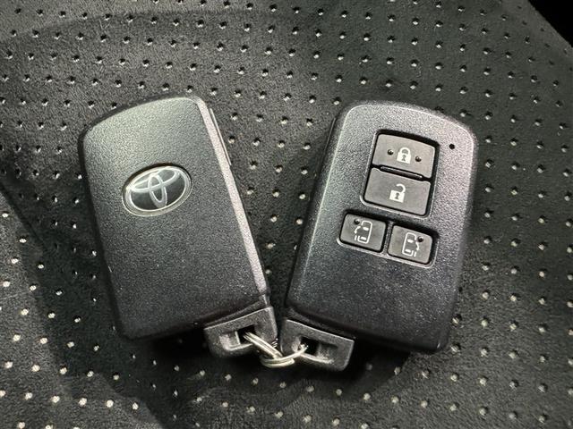 ヴォクシー ZS 煌III 衝突被害軽減システム メモリーナビ フルセグ バックカメラ ETC ドラレコ CD DVD再生 オートクルーズコントロール LEDヘッドランプ 両側電動スライド 乗車定員7人 3列シート スマートキー(26枚目)