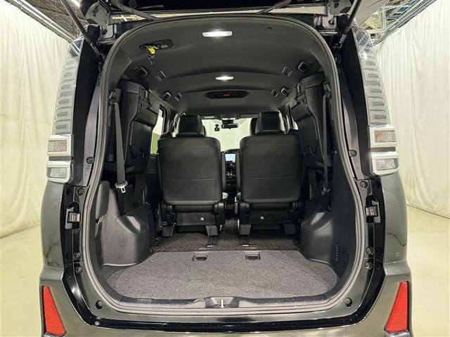 ヴォクシー ZS 煌III 衝突被害軽減システム メモリーナビ フルセグ バックカメラ ETC ドラレコ CD DVD再生 オートクルーズコントロール LEDヘッドランプ 両側電動スライド 乗車定員7人 3列シート スマートキー(31枚目)