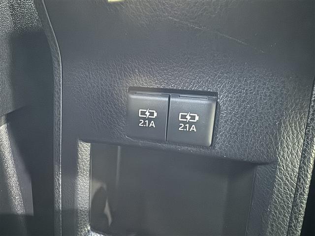 ヴォクシー ハイブリッドZS 煌 衝突被害軽減システム メモリーナビ フルセグ バックカメラ ETC ドラレコ CD DVD再生 オートクルーズコントロール LEDヘッドランプ 両側電動スライド 乗車定員7人 3列シート スマートキー(28枚目)