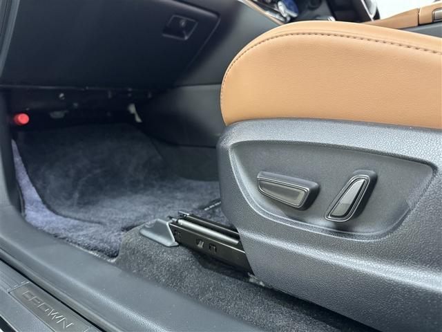 クラウンスポーツ Z 衝突被害軽減システム フルセグ バックカメラ ETC ドラレコ ミュージックプレイヤー接続可 革シート 電動シート オートクルーズコントロール LEDヘッドランプ スマートキー キーレス 4WD(30枚目)