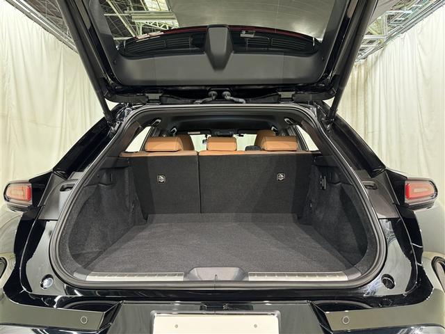 クラウンスポーツ Z 衝突被害軽減システム フルセグ バックカメラ ETC ドラレコ ミュージックプレイヤー接続可 革シート 電動シート オートクルーズコントロール LEDヘッドランプ スマートキー キーレス 4WD(34枚目)