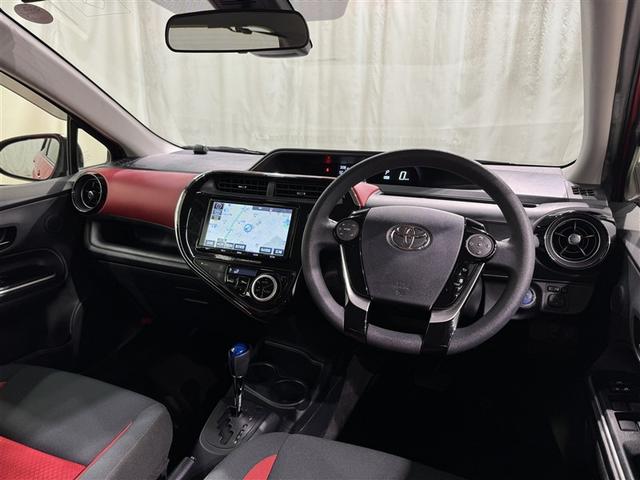 アクア S 衝突被害軽減システム メモリーナビ フルセグ バックカメラ ETC CD DVD再生 LEDヘッドランプ スマートキー キーレス ハイブリッド(8枚目)