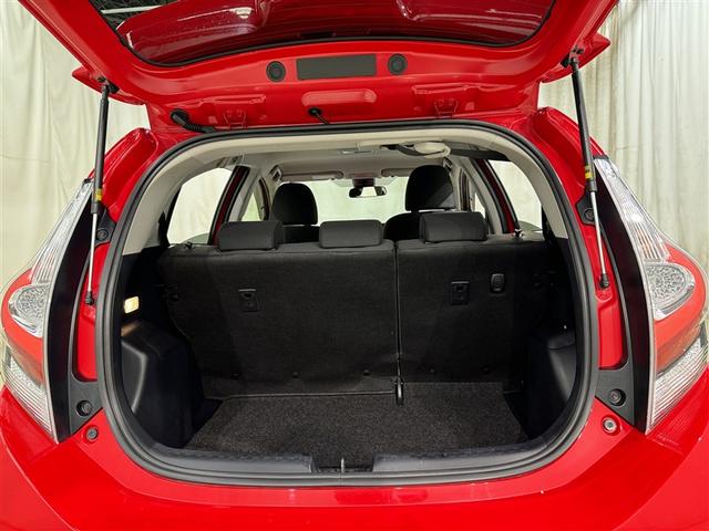 アクア S 衝突被害軽減システム メモリーナビ フルセグ バックカメラ ETC CD DVD再生 LEDヘッドランプ スマートキー キーレス ハイブリッド(26枚目)