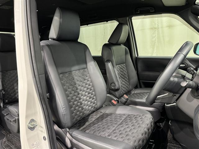 ヴォクシー Ｓ－Ｚ　衝突被害軽減システム　フルセグ　バックカメラ　ＥＴＣ　ドラレコ　ミュージックプレイヤー接続可　オートクルーズコントロール　ＬＥＤヘッドランプ　両側電動スライド　乗車定員７人　３列シート　スマートキー（31枚目）