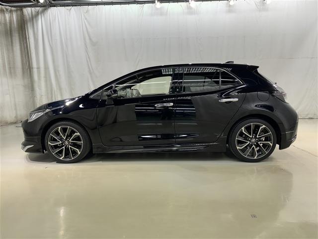 カローラスポーツ ハイブリッドG Z 衝突被害軽減システム フルセグ バックカメラ ETC ドラレコ ミュージックプレイヤー接続可 オートクルーズコントロール LEDヘッドランプ スマートキー キーレス ハイブリッド(4枚目)