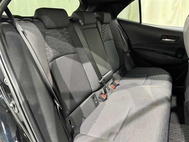 カローラスポーツ ハイブリッドG Z 衝突被害軽減システム フルセグ バックカメラ ETC ドラレコ ミュージックプレイヤー接続可 オートクルーズコントロール LEDヘッドランプ スマートキー キーレス ハイブリッド(26枚目)