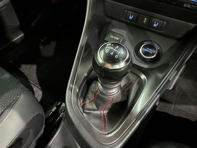 GRヤリス RZ ハイパフォーマンス ファースト エディション 6速マニュアル 衝突被害軽減システム メモリーナビ バックカメラ ETC ドラレコ ミュージックプレイヤー接続可 オートクルーズコントロール LEDヘッドランプ スマートキー キーレス 4WD(15枚目)