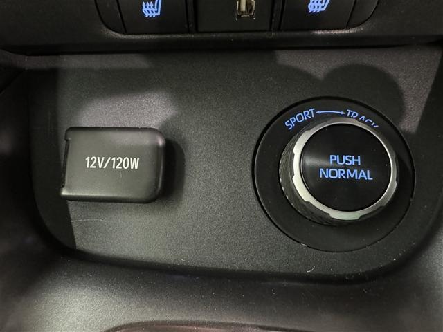 GRヤリス RZ ハイパフォーマンス ファースト エディション 6速マニュアル 衝突被害軽減システム メモリーナビ バックカメラ ETC ドラレコ ミュージックプレイヤー接続可 オートクルーズコントロール LEDヘッドランプ スマートキー キーレス 4WD(16枚目)