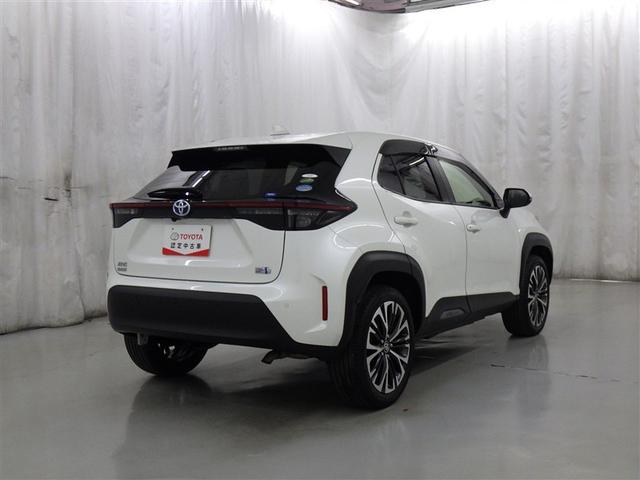 ヤリスクロス ハイブリッドZ 衝突被害軽減システム フルセグ バックカメラ ETC ドラレコ ミュージックプレイヤー接続可 電動シート オートクルーズコントロール LEDヘッドランプ スマートキー キーレス ハイブリッド(6枚目)