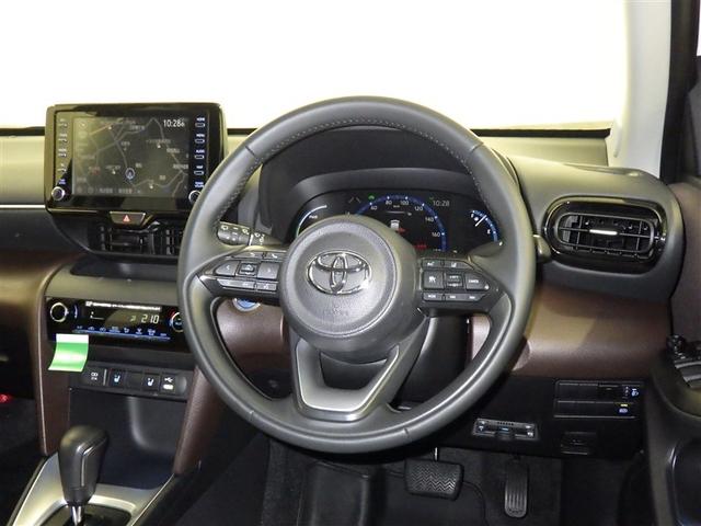 ヤリスクロス ハイブリッドZ 衝突被害軽減システム フルセグ バックカメラ ETC ドラレコ ミュージックプレイヤー接続可 電動シート オートクルーズコントロール LEDヘッドランプ スマートキー キーレス ハイブリッド(8枚目)