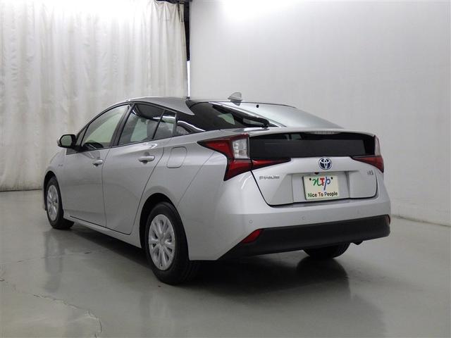 プリウス S 衝突被害軽減システム メモリーナビ ワンセグ バックカメラ ETC CD ミュージックプレイヤー接続可 オートクルーズコントロール LEDヘッドランプ スマートキー キーレス ハイブリッド(5枚目)