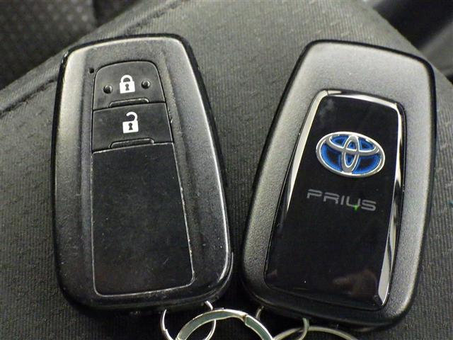 プリウス S 衝突被害軽減システム メモリーナビ ワンセグ バックカメラ ETC CD ミュージックプレイヤー接続可 オートクルーズコントロール LEDヘッドランプ スマートキー キーレス ハイブリッド(24枚目)