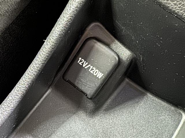 アクア X 衝突被害軽減システム フルセグ バックカメラ ETC ドラレコ ミュージックプレイヤー接続可 オートクルーズコントロール LEDヘッドランプ スマートキー キーレス ハイブリッド(19枚目)