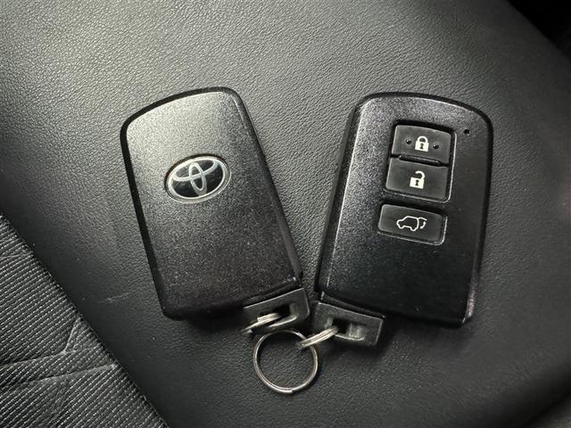 ハリアー プレミアム メモリーナビ フルセグ バックカメラ ETC CD ミュージックプレイヤー接続可 サンルーフ 電動シート オートクルーズコントロール LEDヘッドランプ スマートキー キーレス アイドリングストップ(25枚目)