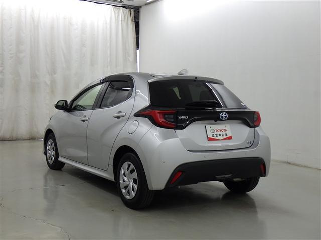 ヤリス ハイブリッドG 衝突被害軽減システム メモリーナビ フルセグ バックカメラ ETC ドラレコ ミュージックプレイヤー接続可 オートクルーズコントロール LEDヘッドランプ スマートキー キーレス ハイブリッド(5枚目)