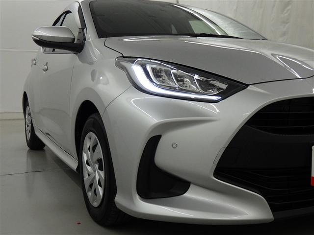 ヤリス ハイブリッドG 衝突被害軽減システム メモリーナビ フルセグ バックカメラ ETC ドラレコ ミュージックプレイヤー接続可 オートクルーズコントロール LEDヘッドランプ スマートキー キーレス ハイブリッド(7枚目)