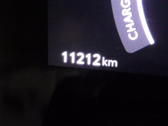 シエンタ ハイブリッドＺ　衝突被害軽減システム　フルセグ　バックカメラ　ＥＴＣ　ドラレコ　ミュージックプレイヤー接続可　オートクルーズコントロール　ＬＥＤヘッドランプ　両側電動スライド　スマートキー　キーレス（25枚目）