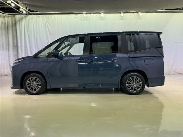 ヴォクシー ハイブリッドＳ－Ｇ　衝突被害軽減システム　フルセグ　バックカメラ　ＥＴＣ　ドラレコ　ＣＤ　ミュージックプレイヤー接続可　後席モニター　オートクルーズコントロール　ＬＥＤヘッドランプ　両側電動スライド（3枚目）