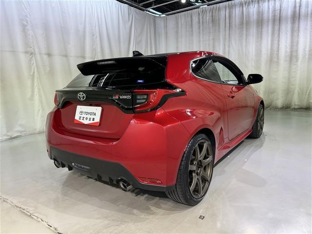 GRヤリス RS 衝突被害軽減システム メモリーナビ フルセグ バックカメラ ETC ドラレコ ミュージックプレイヤー接続可 オートクルーズコントロール LEDヘッドランプ スマートキー キーレス(6枚目)