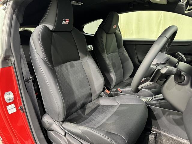 GRヤリス RS 衝突被害軽減システム メモリーナビ フルセグ バックカメラ ETC ドラレコ ミュージックプレイヤー接続可 オートクルーズコントロール LEDヘッドランプ スマートキー キーレス(25枚目)