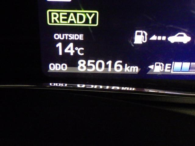 カローラフィールダー ハイブリッドＧ　ダブルバイビー　衝突被害軽減システム　メモリーナビ　フルセグ　バックカメラ　ＥＴＣ　ドラレコ　ＣＤ　ミュージックプレイヤー接続可　ＤＶＤ再生　ＬＥＤヘッドランプ　スマートキー　キーレス　ハイブリッド（21枚目）