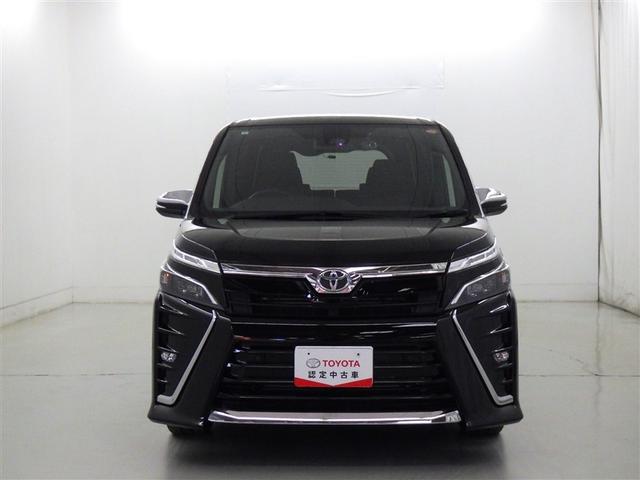 ヴォクシー ＺＳ　煌ＩＩ　衝突被害軽減システム　メモリーナビ　フルセグ　バックカメラ　ＥＴＣ　ドラレコ　ＣＤ　ミュージックプレイヤー接続可　ＬＥＤヘッドランプ　両側電動スライド　乗車定員７人　３列シート　スマートキー　キーレス（3枚目）