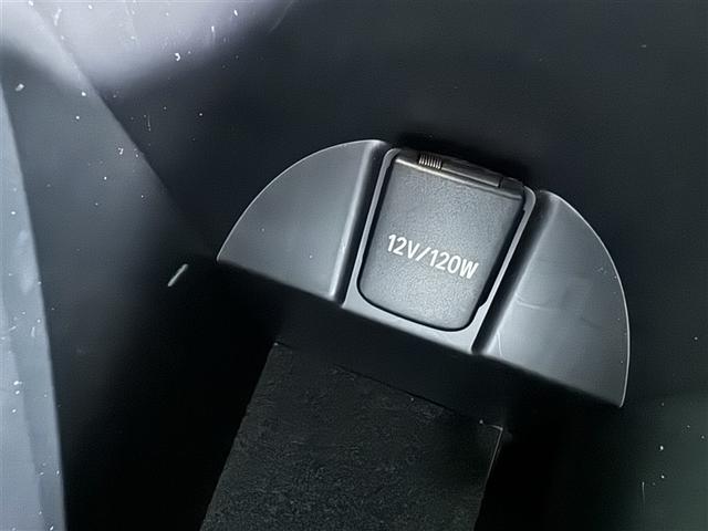 Ｃ－ＨＲ Ｇ　衝突被害軽減システム　メモリーナビ　フルセグ　バックカメラ　ＥＴＣ　ドラレコ　ＣＤ　ミュージックプレイヤー接続可　オートクルーズコントロール　ＬＥＤヘッドランプ　スマートキー　キーレス　ハイブリッド（17枚目）