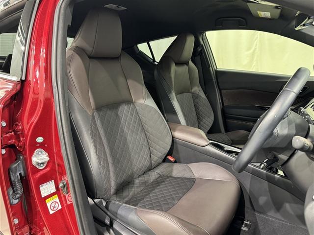 Ｃ－ＨＲ Ｇ　衝突被害軽減システム　メモリーナビ　フルセグ　バックカメラ　ＥＴＣ　ドラレコ　ＣＤ　ミュージックプレイヤー接続可　オートクルーズコントロール　ＬＥＤヘッドランプ　スマートキー　キーレス　ハイブリッド（27枚目）