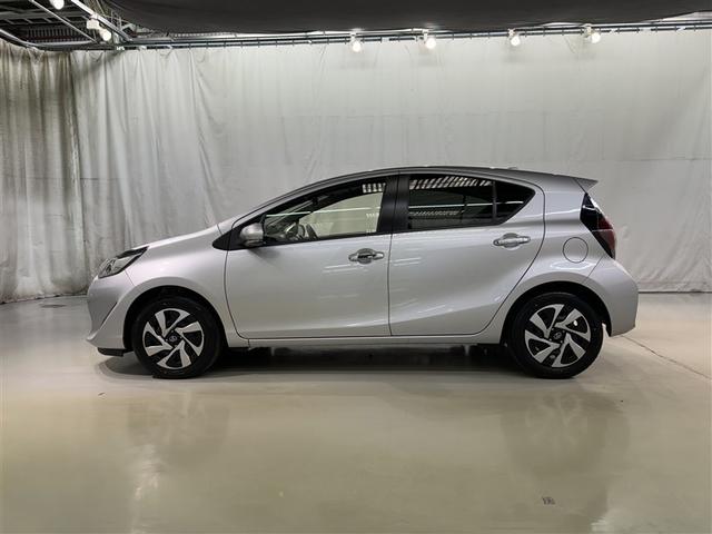 アクア Sスタイルブラック 衝突被害軽減システム メモリーナビ ワンセグ バックカメラ ETC ドラレコ CD ミュージックプレイヤー接続可 LEDヘッドランプ スマートキー キーレス ハイブリッド(4枚目)