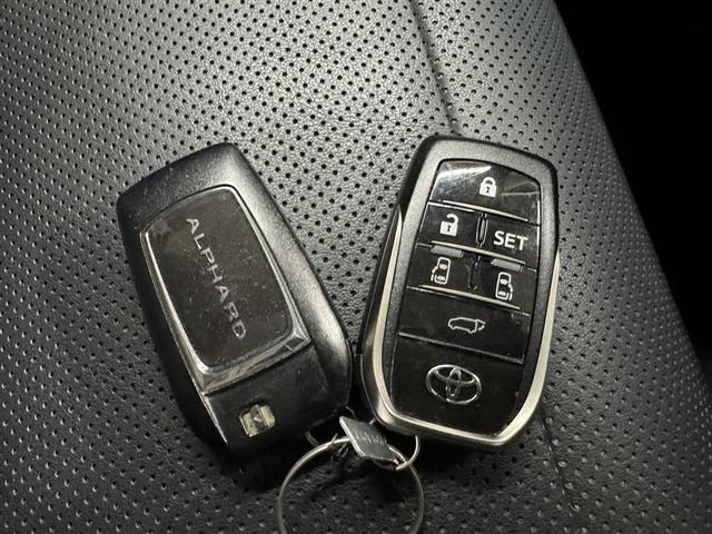 アルファード ３．５ＳＣ　衝突被害軽減システム　メモリーナビ　フルセグ　バックカメラ　ＥＴＣ　ドラレコ　ＣＤ　ミュージックプレイヤー接続可　ＤＶＤ再生　後席モニター　電動シート　オートクルーズコントロール　ＬＥＤヘッドランプ（26枚目）