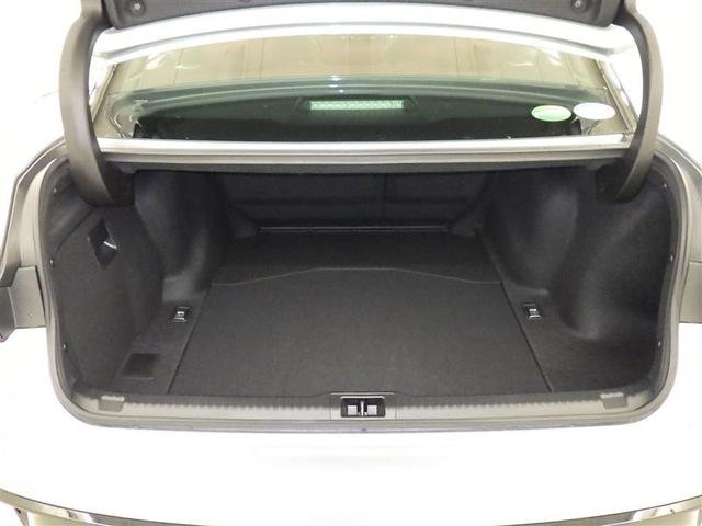 ＩＳ ＩＳ３００ｈ　Ｆスポーツ　衝突被害軽減システム　メモリーナビ　フルセグ　バックカメラ　ＥＴＣ　ドラレコ　ＣＤ　ミュージックプレイヤー接続可　ＤＶＤ再生　革シート　電動シート　オートクルーズコントロール　ＬＥＤヘッドランプ（32枚目）