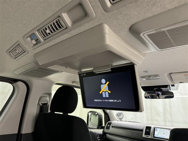 ハイエースバン ロングスーパーＧＬ　衝突被害軽減システム　メモリーナビ　フルセグ　バックカメラ　ＥＴＣ　ドラレコ　ＣＤ　ミュージックプレイヤー接続可　後席モニター　両側電動スライド　スマートキー　キーレス（9枚目）