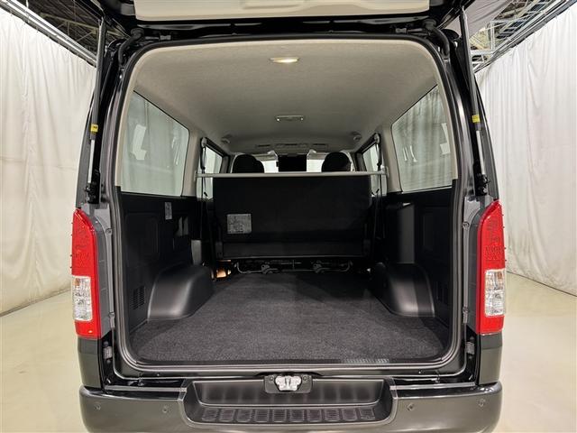 ハイエースバン ロングスーパーＧＬ　衝突被害軽減システム　メモリーナビ　フルセグ　バックカメラ　ＥＴＣ　ドラレコ　ＣＤ　ミュージックプレイヤー接続可　後席モニター　両側電動スライド　スマートキー　キーレス（35枚目）