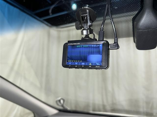 アルファード ２．５Ｓ　Ｃパッケージ　衝突被害軽減システム　メモリーナビ　フルセグ　バックカメラ　ＥＴＣ　ドラレコ　ＣＤ　ミュージックプレイヤー接続可　ＤＶＤ再生　後席モニター　サンルーフ　オートクルーズコントロール　ＬＥＤヘッドランプ（24枚目）