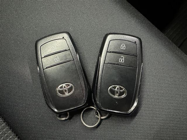 ハリアー Ｓ　衝突被害軽減システム　メモリーナビ　フルセグ　バックカメラ　ＥＴＣ　ドラレコ　ミュージックプレイヤー接続可　オートクルーズコントロール　ＬＥＤヘッドランプ　スマートキー　キーレス（25枚目）