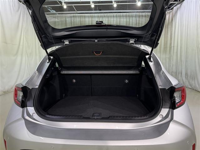 カローラスポーツ ハイブリッドＧ　Ｘ　衝突被害軽減システム　メモリーナビ　フルセグ　バックカメラ　ＥＴＣ　ドラレコ　ミュージックプレイヤー接続可　オートクルーズコントロール　ＬＥＤヘッドランプ　スマートキー　キーレス　ハイブリッド（28枚目）