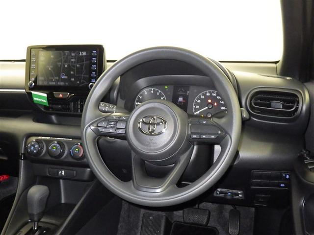 ヤリス Ｘ　衝突被害軽減システム　メモリーナビ　バックカメラ　ＥＴＣ　ドラレコ　ミュージックプレイヤー接続可　スマートキー　キーレス（9枚目）