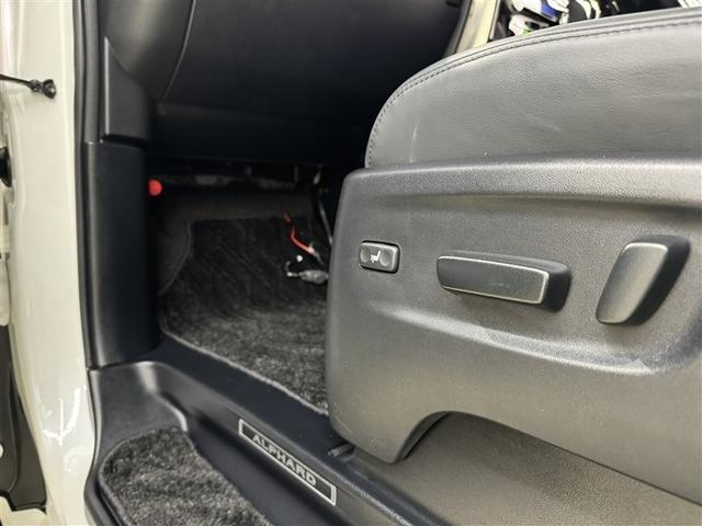 アルファード ２．５Ｓ　Ｃパッケージ　衝突被害軽減システム　メモリーナビ　バックカメラ　ＥＴＣ　ドラレコ　ＣＤ　ミュージックプレイヤー接続可　ＤＶＤ再生　後席モニター　電動シート　オートクルーズコントロール　ＬＥＤヘッドランプ　３列シート（32枚目）