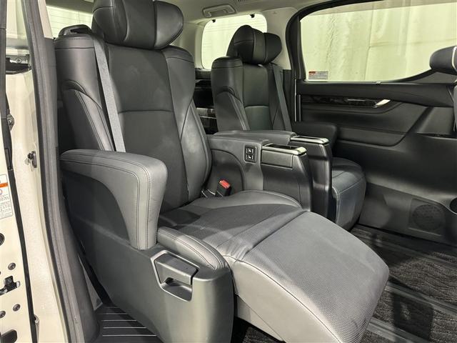 アルファード ２．５Ｓ　Ｃパッケージ　衝突被害軽減システム　メモリーナビ　バックカメラ　ＥＴＣ　ドラレコ　ＣＤ　ミュージックプレイヤー接続可　ＤＶＤ再生　後席モニター　電動シート　オートクルーズコントロール　ＬＥＤヘッドランプ　３列シート（33枚目）