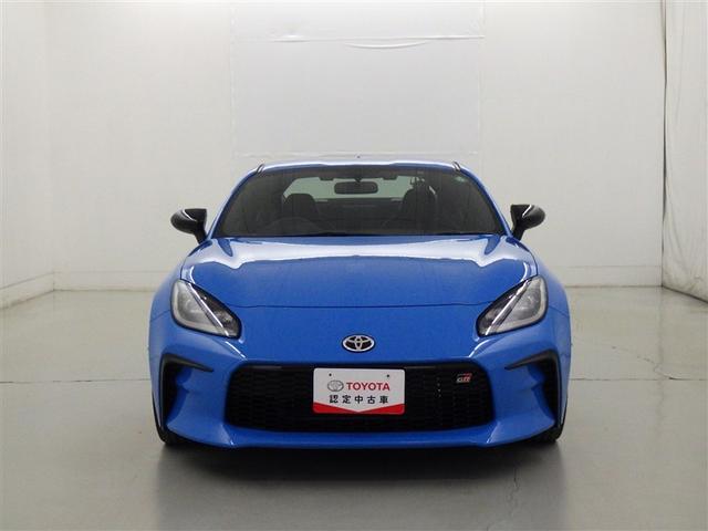 �W�U�̃G�N�X�e���A�f�U�C���́A�Ïk�Ƌ@�\���A�e�q�I�ȃv���|�[�V�������R���Z�v�g�Ɍf���ăf�U�C������܂����B