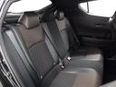 後部座席も当然、綺麗・清潔に仕上げております。内装の綺麗なお車は気持ちが良いですし、コンディションのいい車が多いです。
