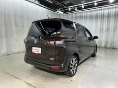 �����Ȥ���������֤�ͥ�줿ǳ����ǽ�����˥ǥ���������ǿ͵��Τ��֤Ǥ��� 7