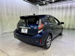 �����Ȥ���������֤�ͥ�줿ǳ����ǽ�����˥ǥ���������ǿ͵��Τ��֤Ǥ��� 7